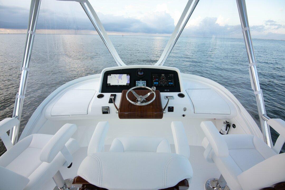 35 Flybridge