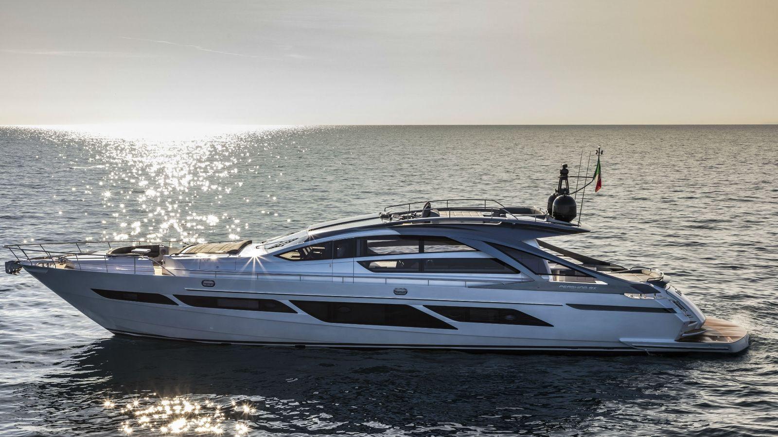 Pershing 9X