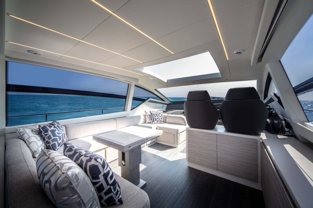 Pershing 62