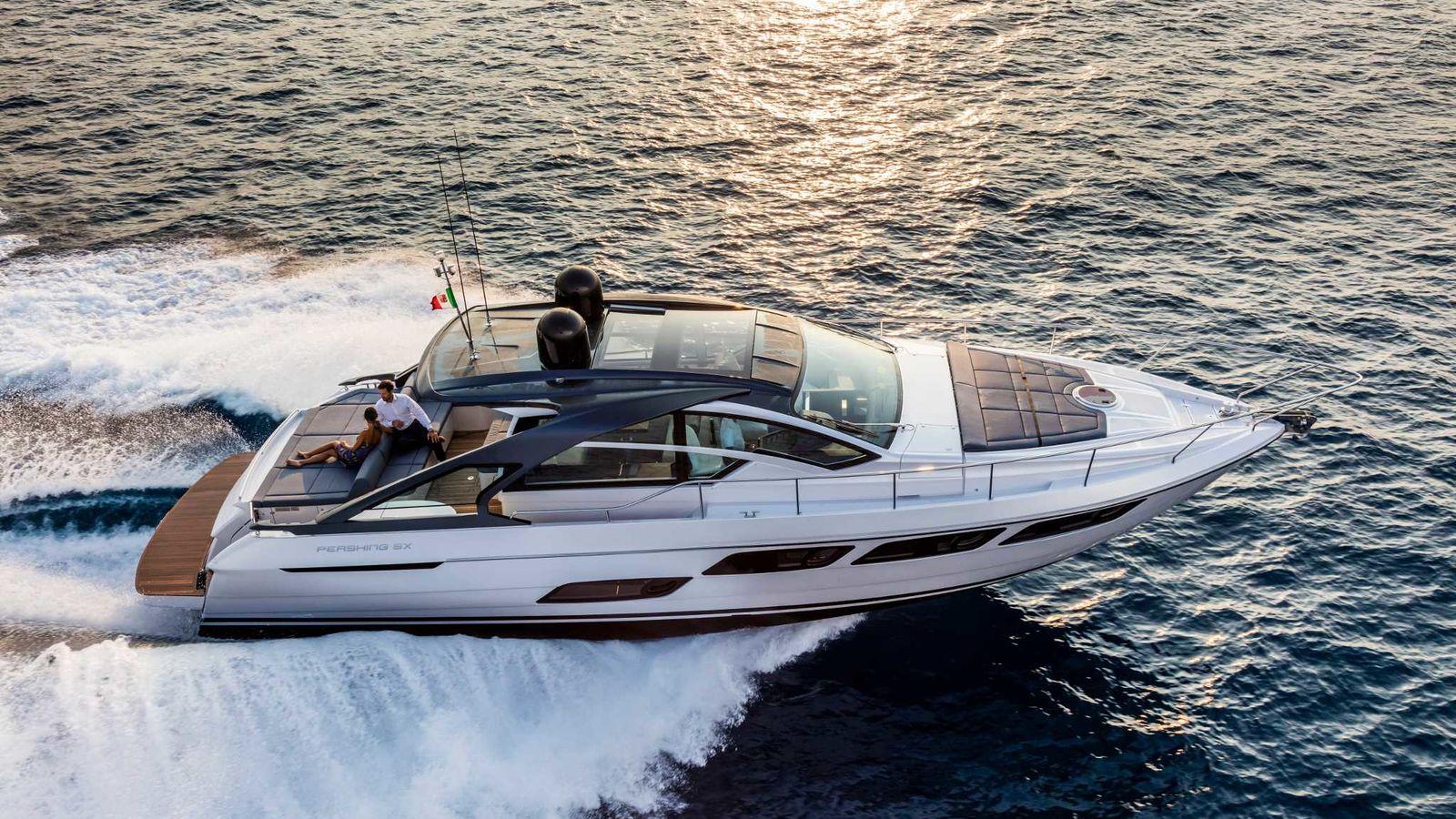 Pershing 5X