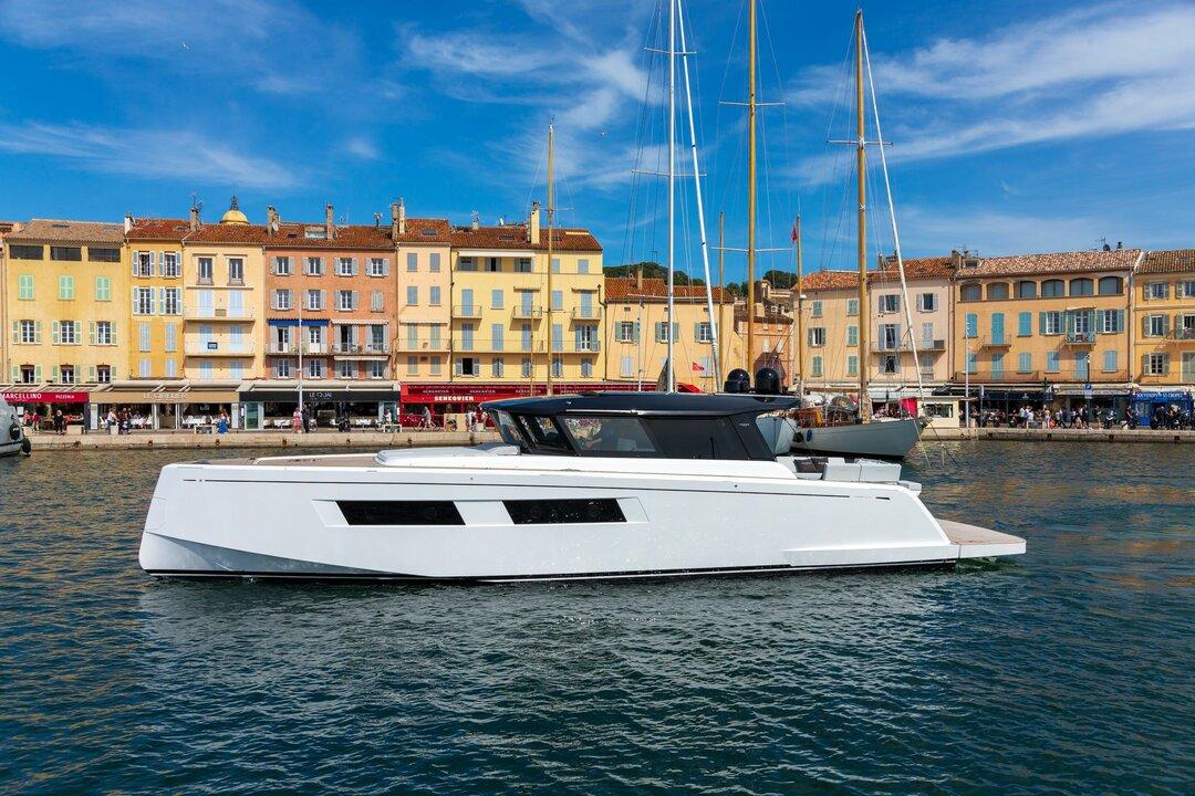 GT52