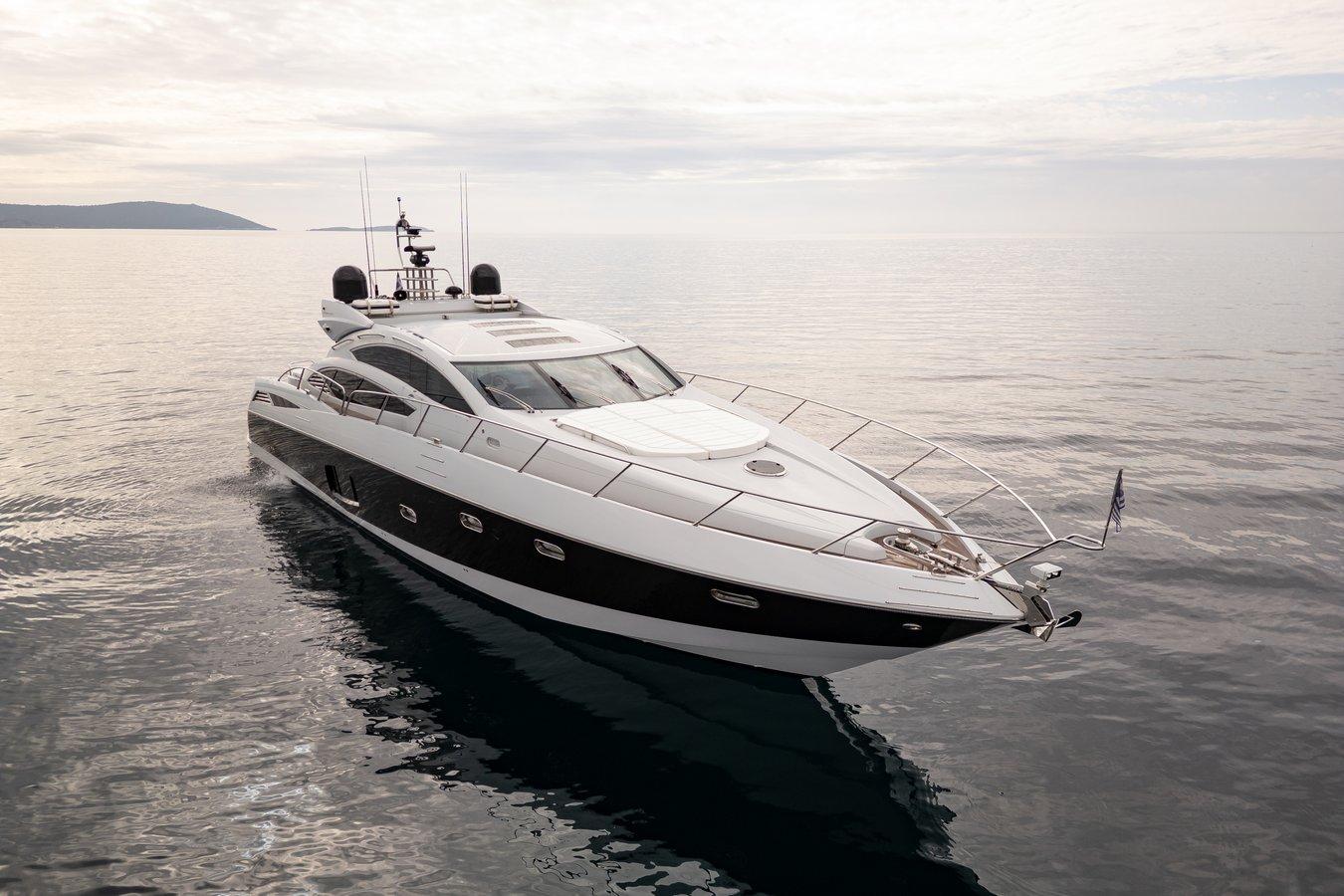 Sunseeker Predator 74 M/Y TITAN