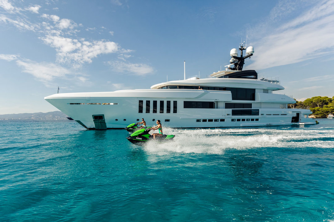 OURANOS charter yacht