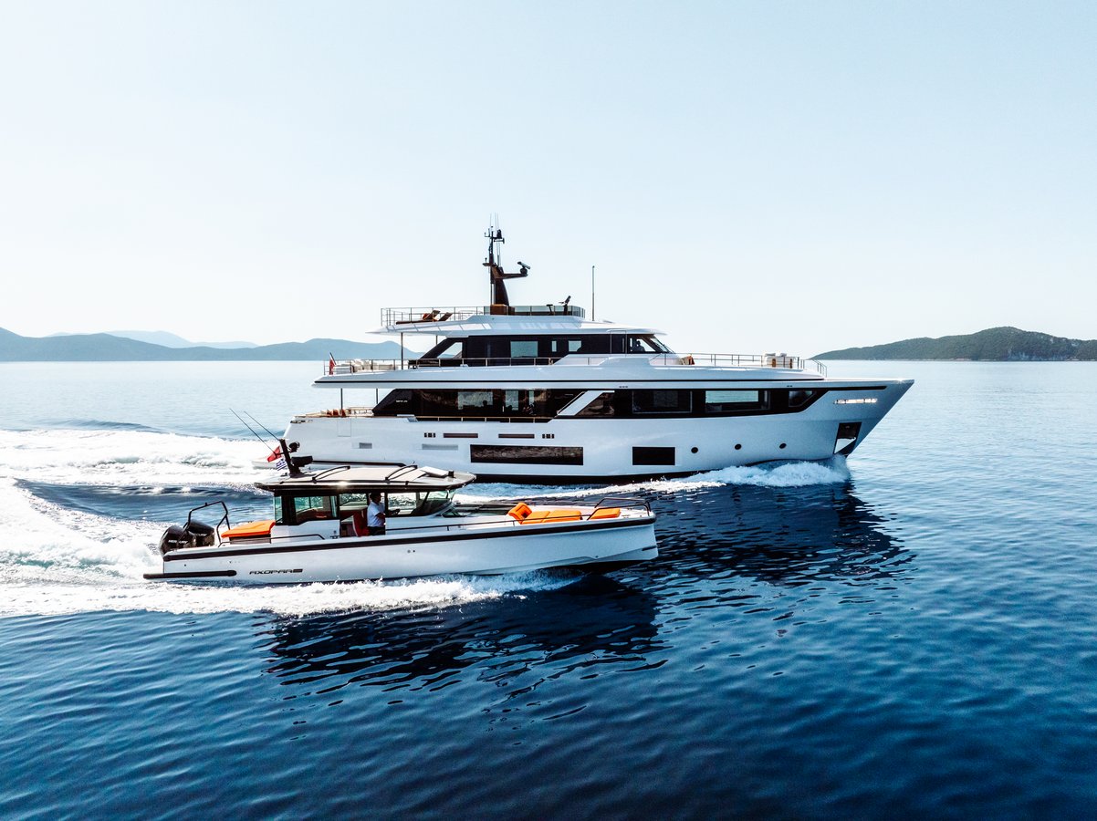 AT ONE motor yacht in Greece